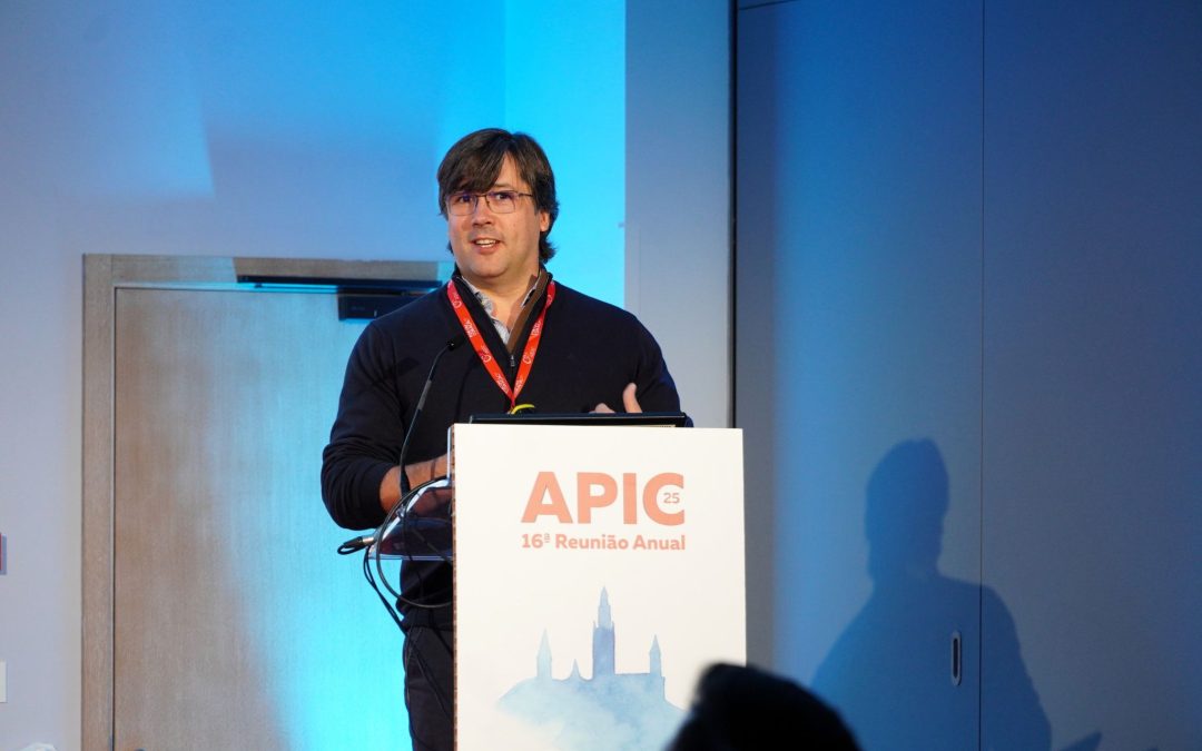 Tiago Guerreiro delivers Invited Talk at APIC Annual Meeting on Co-Designing Health Technologies